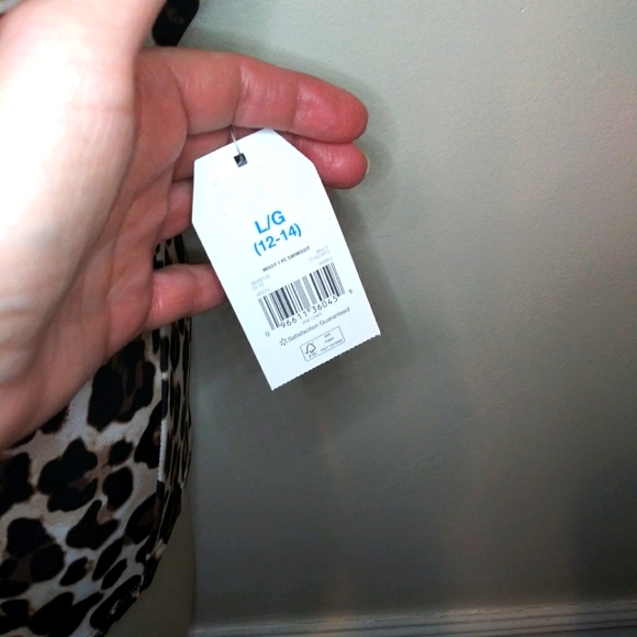 Time And Tru Sexy Keyhole Front Leopard Print One Piece Swimsuit - Picture 7 of 15